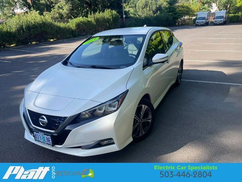 Used 2019 Nissan Leaf SL w/ SL Technology Package FWD image 2