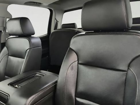 Used 2018 GMC Sierra 1500 SLT AWD/4WD image 9