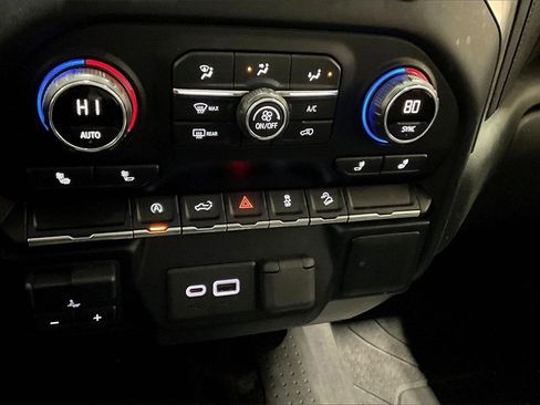 Used 2019 Chevrolet Silverado 1500 LT Trail Boss image 15