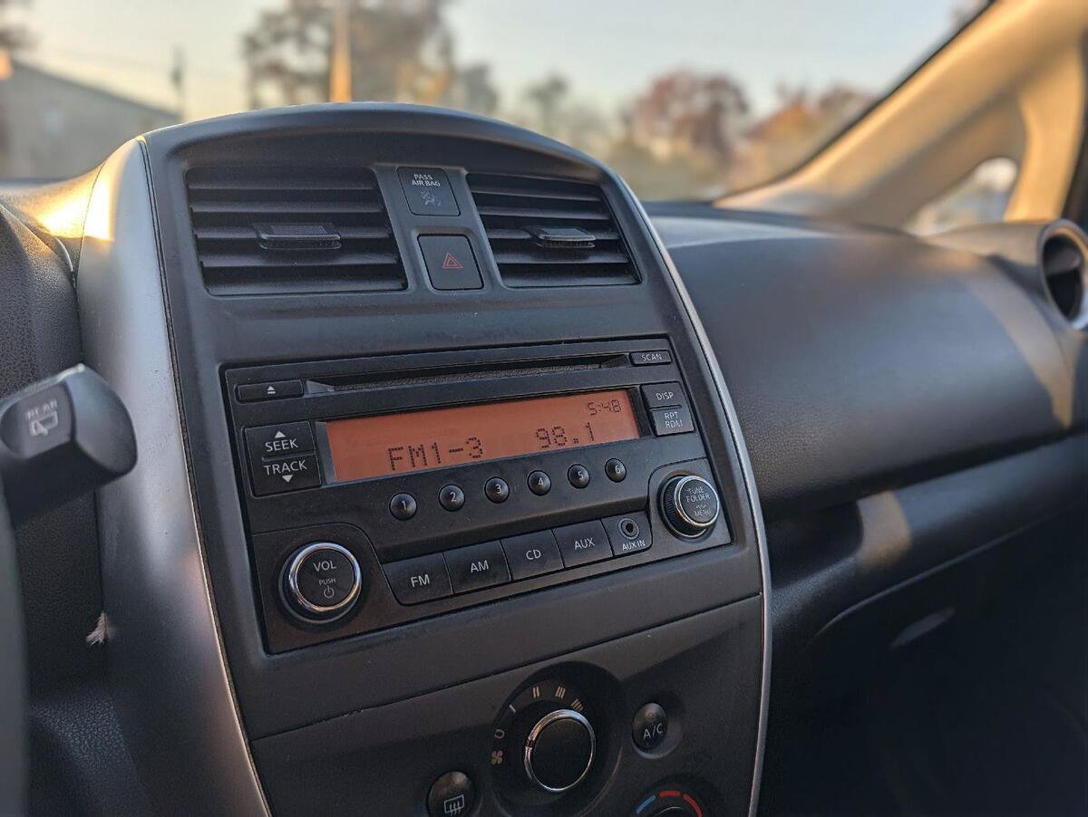 Used 2016 Nissan Versa Note S Plus FWD image 20