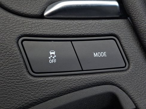 Certified 2022 Cadillac XT5 Luxury image 22