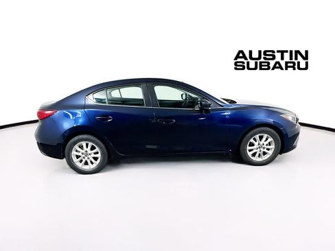 Used 2016 MAZDA MAZDA3 i Sport w/ Preferred Equipment Package FWD image 8