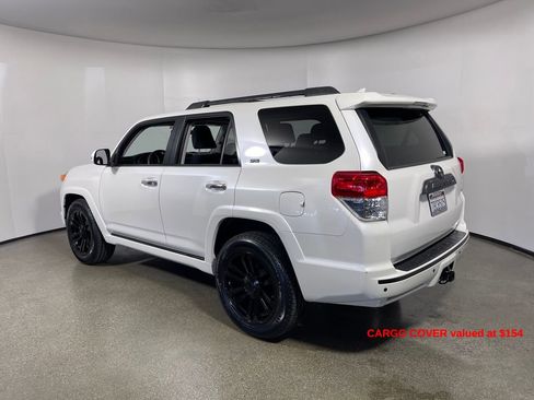 Used 2013 Toyota 4Runner SR5 w/ Convenience Pkg image 5