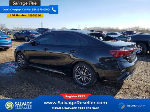 Used 2023 Kia Forte GT-Line w/ GT-Line Premium Package FWD image 3