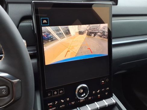 New 2026 GMC Terrain AT4 w/ Convenience Package III AWD/4WD image 17