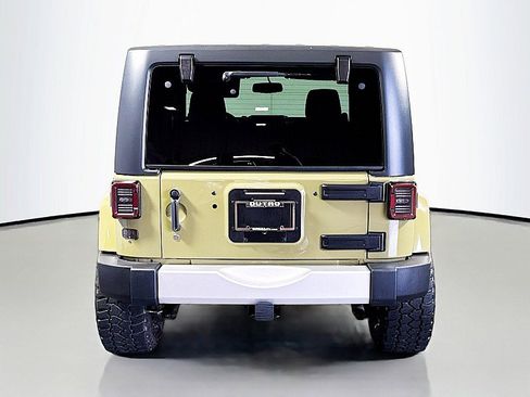 Used 2013 Jeep Wrangler Sahara w/ Connectivity Group AWD/4WD image 6