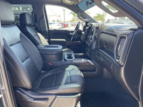 Used 2022 Chevrolet Silverado 1500 RST w/ LPO, Blackout Package AWD/4WD image 27
