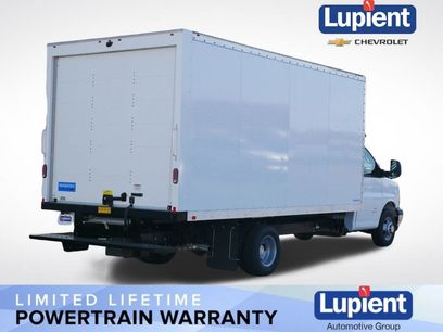 New 2025 Chevrolet Express 4500 Extended w/ Power Convenience Package