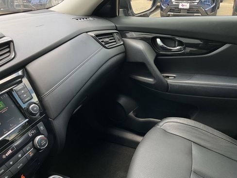 Used 2020 Nissan Rogue SL image 37