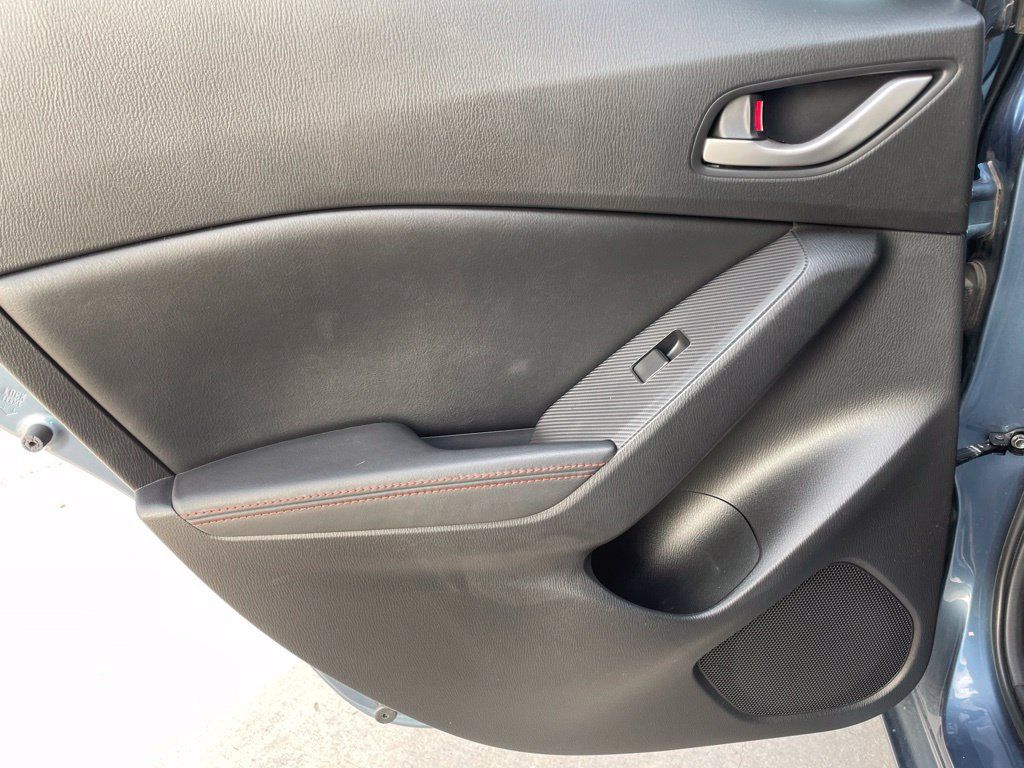 Used 2014 MAZDA MAZDA3 i Grand Touring FWD image 22