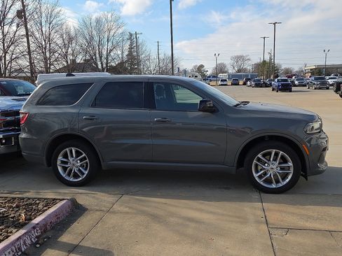 Used 2024 Dodge Durango GT image 4