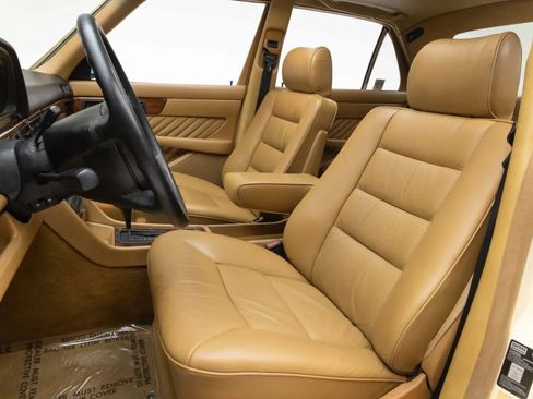 Used 1991 Mercedes-Benz 350 SD image 8