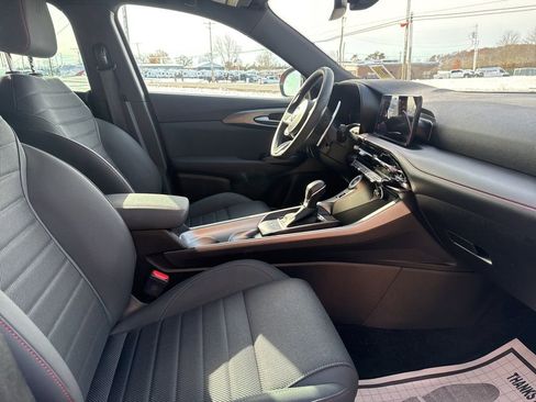 Used 2024 Dodge Hornet R/T image 28