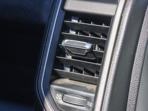 Used 2022 RAM 2500 Tradesman w/ Chrome Appearance Group image 38