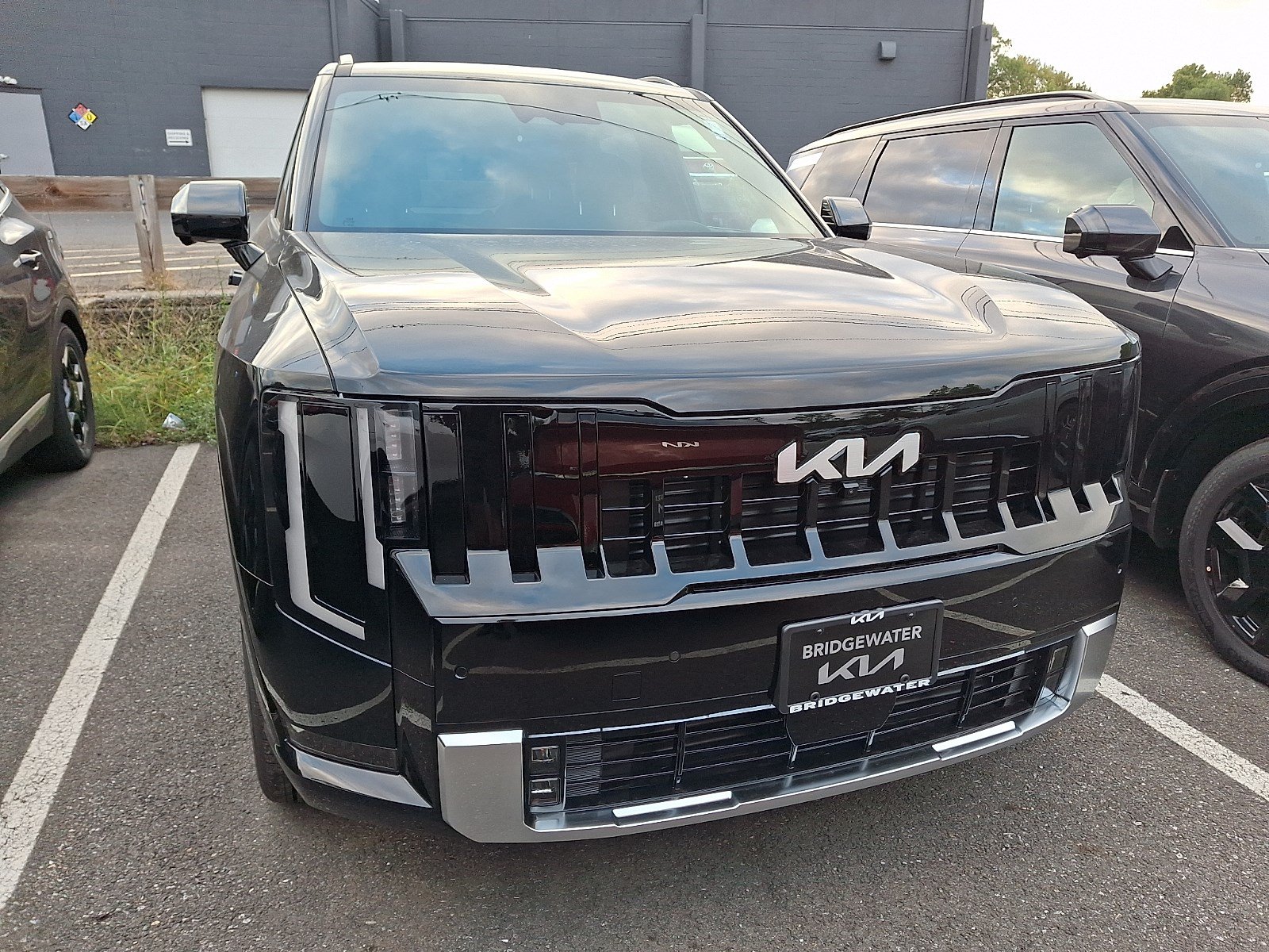 New 2027 Kia Telluride SX Prestige AWD/4WD image 2