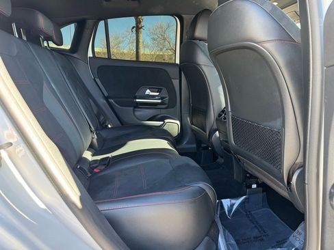 Certified 2022 Mercedes-Benz GLA 250 4MATIC image 19