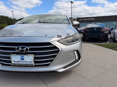 Used 2017 Hyundai Elantra SE w/ SE A/T Tech Package 03 FWD image 13