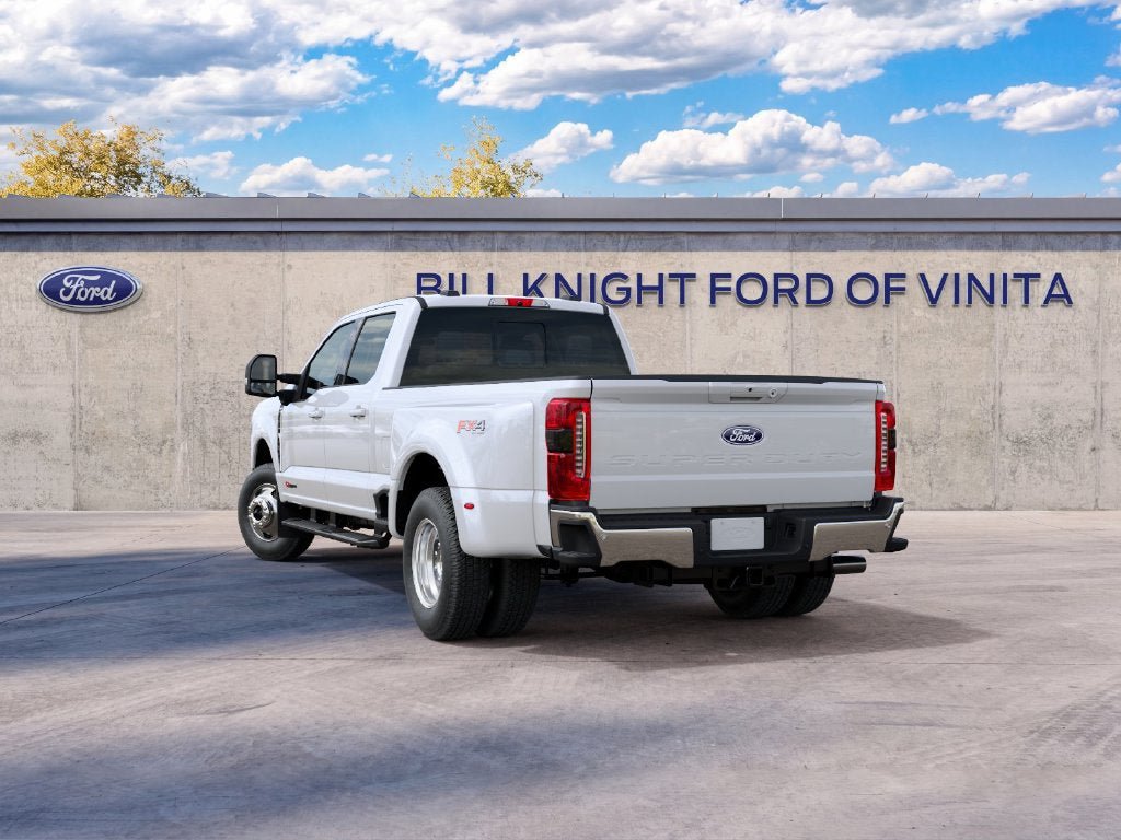 New 2027 Ford F350 Lariat w/ Lariat Premium Package AWD/4WD image 8