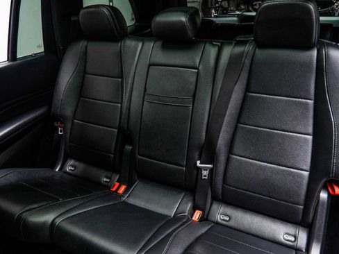 Used 2021 Mercedes-Benz GLS 450 4MATIC image 44