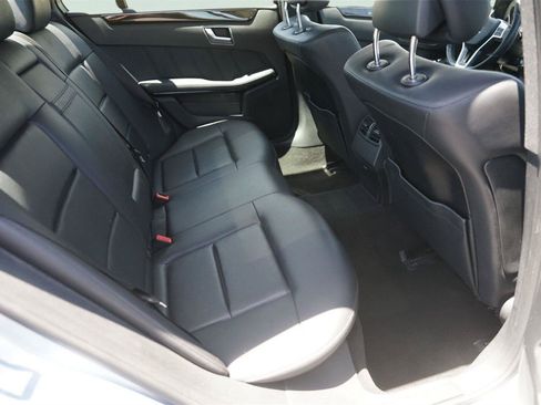 Used 2013 Mercedes-Benz E 350 Sedan image 16