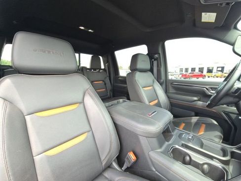 Used 2025 GMC Sierra 2500 AT4 AWD/4WD image 22