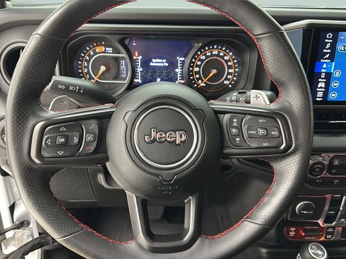 Used 2024 Jeep Wrangler Unlimited Rubicon 392 AWD/4WD image 17