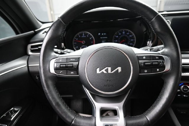 Used 2024 Kia K5 GT-Line AWD/4WD image 8