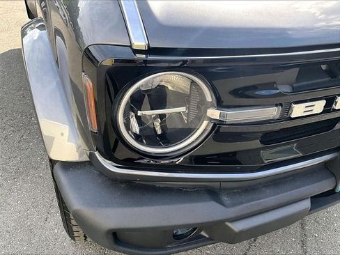 Used 2023 Ford Bronco Outer Banks AWD/4WD image 30