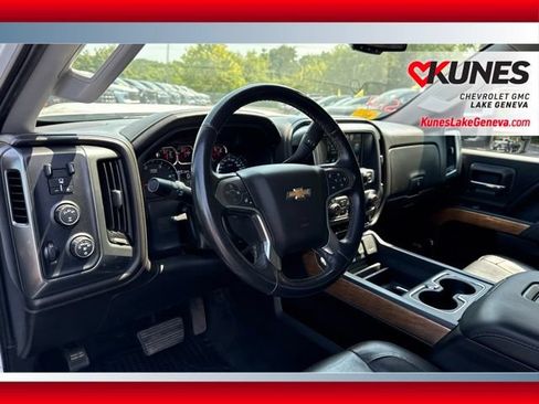 Used 2019 Chevrolet Silverado 2500 LTZ w/ Custom Sport Edition AWD/4WD image 21