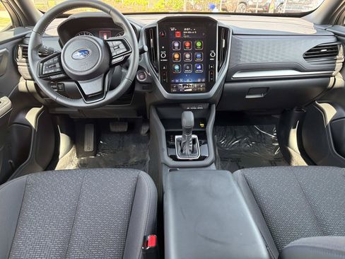 Used 2025 Subaru Forester Premium AWD/4WD image 32