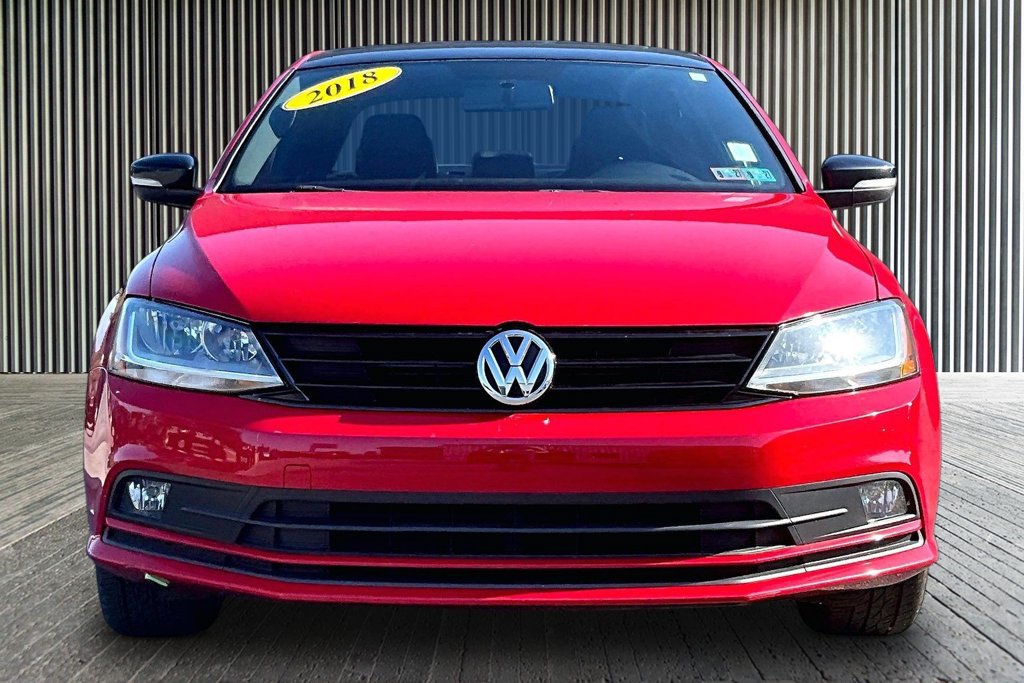 Used 2018 Volkswagen Jetta Sport FWD image 3