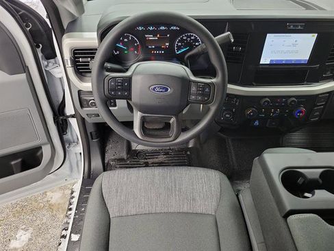 New 2026 Ford F350 XLT w/ FX4 Off-Road Package image 12