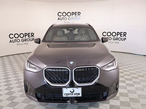 Used 2025 BMW X3 xDrive30i image 9