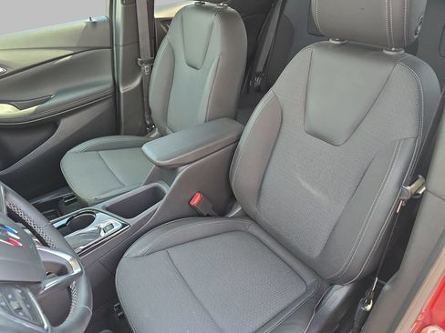 Certified 2024 Buick Encore GX Preferred w/ Comfort Package AWD/4WD image 17