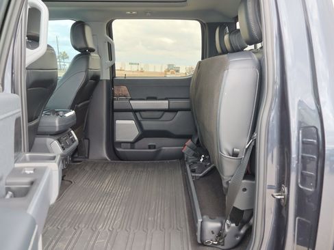 Used 2021 Ford F150 Lariat w/ Equipment Group 502A High image 44