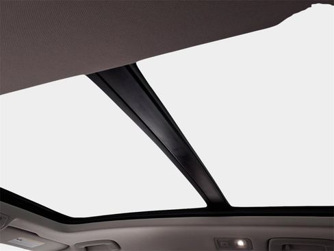 Certified 2025 Volkswagen Taos SE w/ Panoramic Sunroof Package image 16