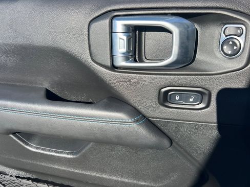 Used 2021 Jeep Wrangler Unlimited Rubicon 4xe w/ Steel Bumper Group image 12