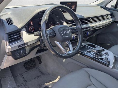 Used 2019 Audi Q7 2.0T Premium Plus w/ Premium Plus Package AWD/4WD image 10