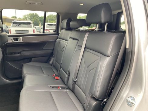 Used 2026 Hyundai Santa Fe SEL FWD image 18