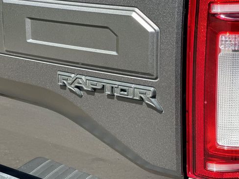 Used 2018 Ford F150 Raptor w/ Equipment Group 801A Mid AWD/4WD image 25