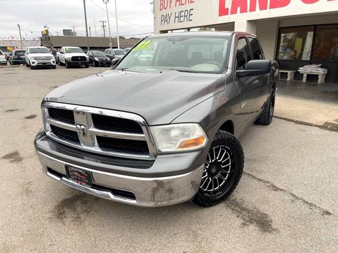 Used 2009 Dodge Ram 1500 Truck SLT image 32