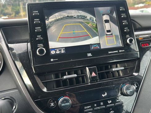 Used 2023 Toyota Camry XSE w/ Navigation Package image 16