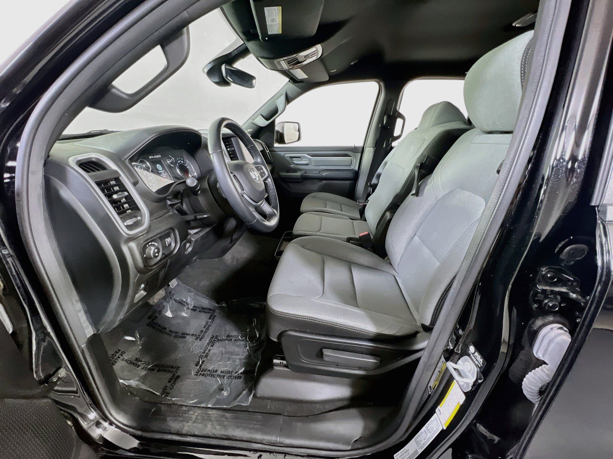 Used 2023 RAM 1500 Big Horn AWD/4WD image 20
