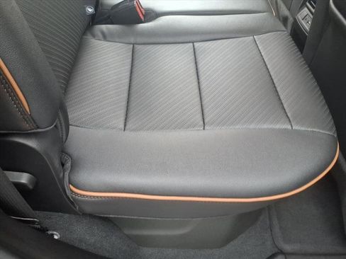 Used 2023 GMC Canyon AT4 w/ AT4 Premium Package image 18