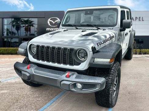 Used 2024 Jeep Wrangler Unlimited Rubicon AWD/4WD image 1