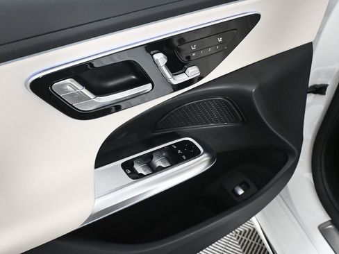 New 2026 Mercedes-Benz E 350 Sedan image 8