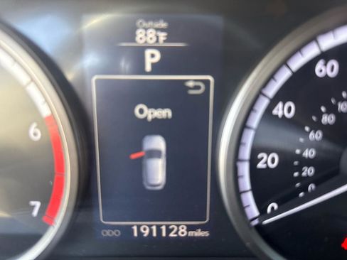 Used 2017 Lexus NX 200t FWD image 19