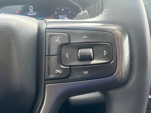 Used 2023 Chevrolet Silverado 1500 ZR2 w/ Technology Package AWD/4WD image 18
