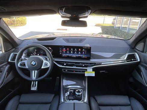 New 2026 BMW X5 M60i image 12