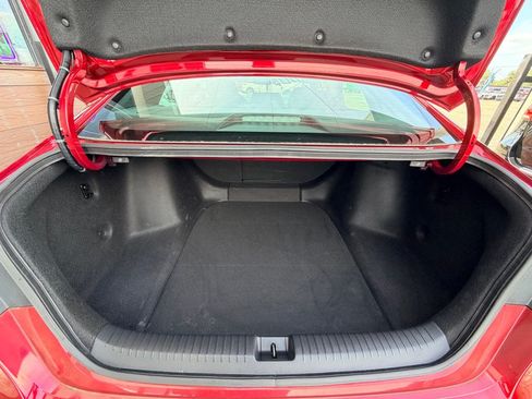 Used 2025 Honda Accord Sport image 30